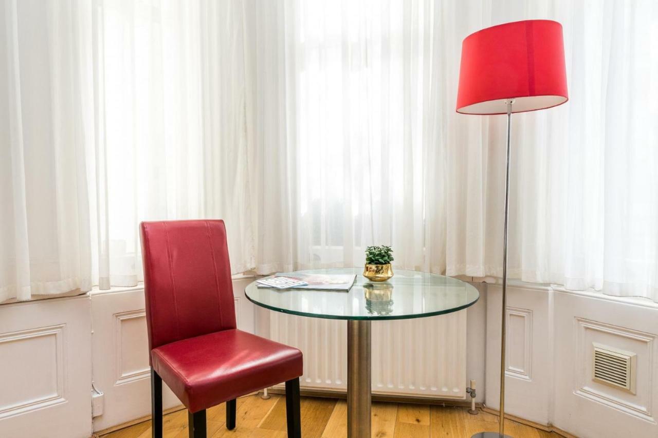 New 1 Bedroom Earls Court Flat Centre Of لندن المظهر الخارجي الصورة